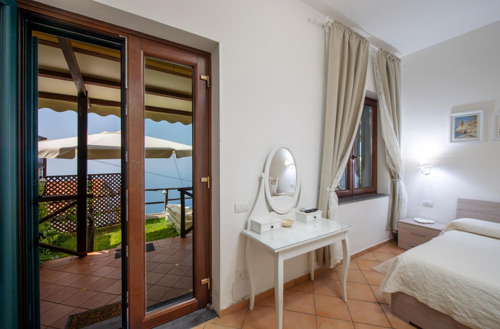 Solaria Bed and Breakfast Amalfi Eksteriør billede